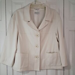 Talbots Cream/ Ivory Lightweight Tailored Blazer Fully Lined